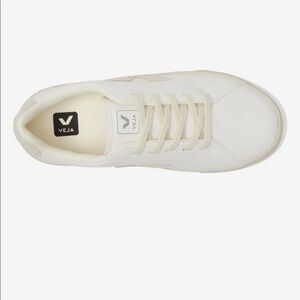- Brand new in box, Veja Esplar, white/ecru size 6 women’s, 37 EUR